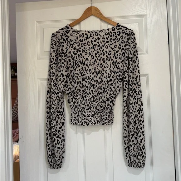 Zara Black and White Animal Print Blouse - Picture 5 of 5